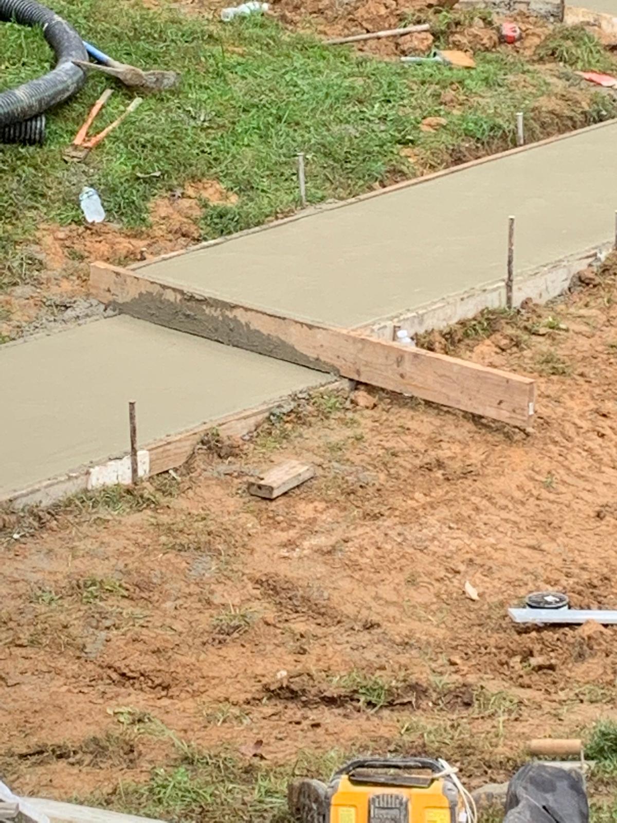 Top Advantages of Hiring Experts for Concrete Repair Near Me